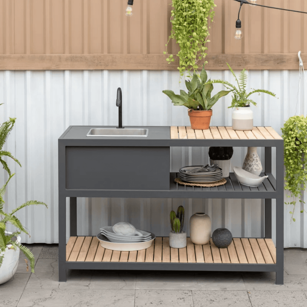 lifestyle-garden-outdoor-kitchens-2142779