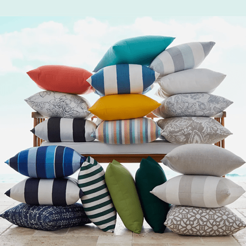 sunbrella-outdoor-pillow-606028